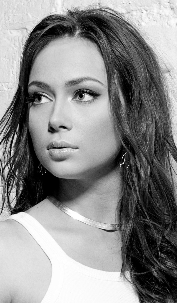 Популярная супермодель Настасья Самбурская