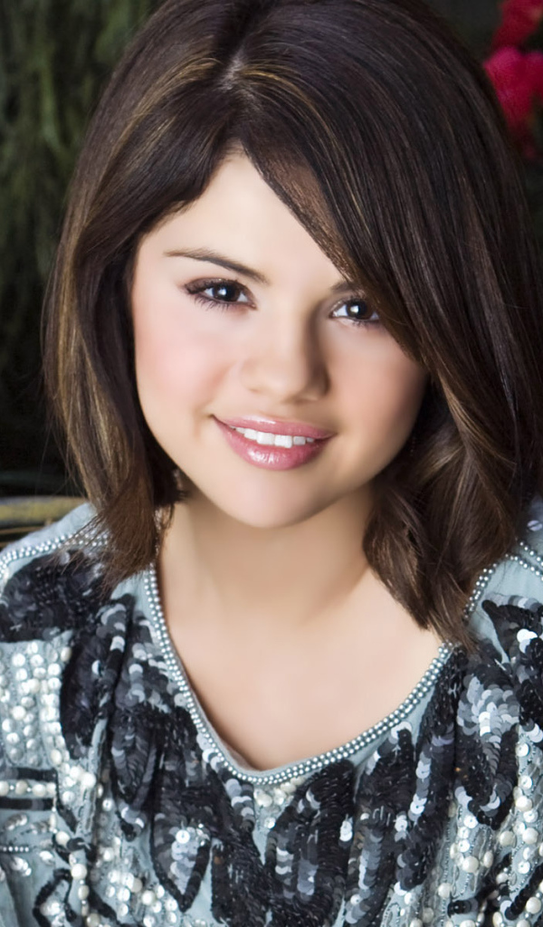 Селена Гомес