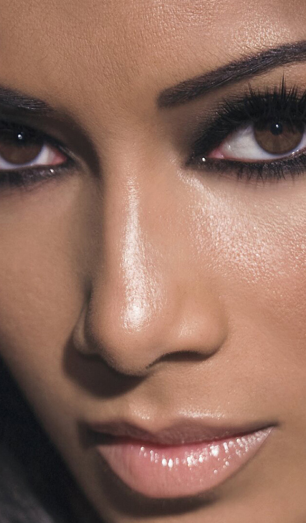 Супермодель Николь Шерзингер