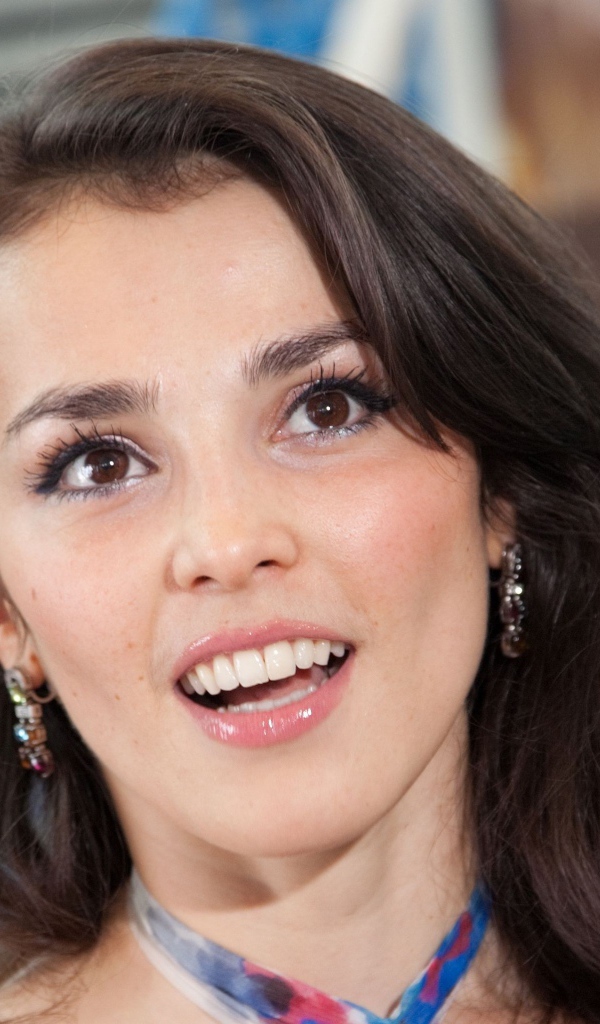 Актриса Сати Казанова