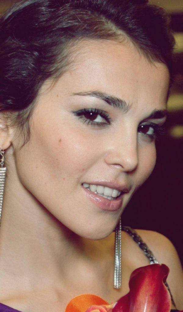 Кинозвезда Сати Казанова