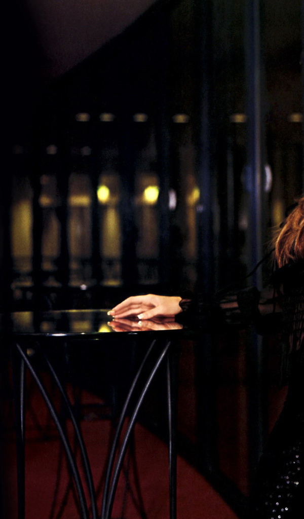 Красивая Елена Корикова