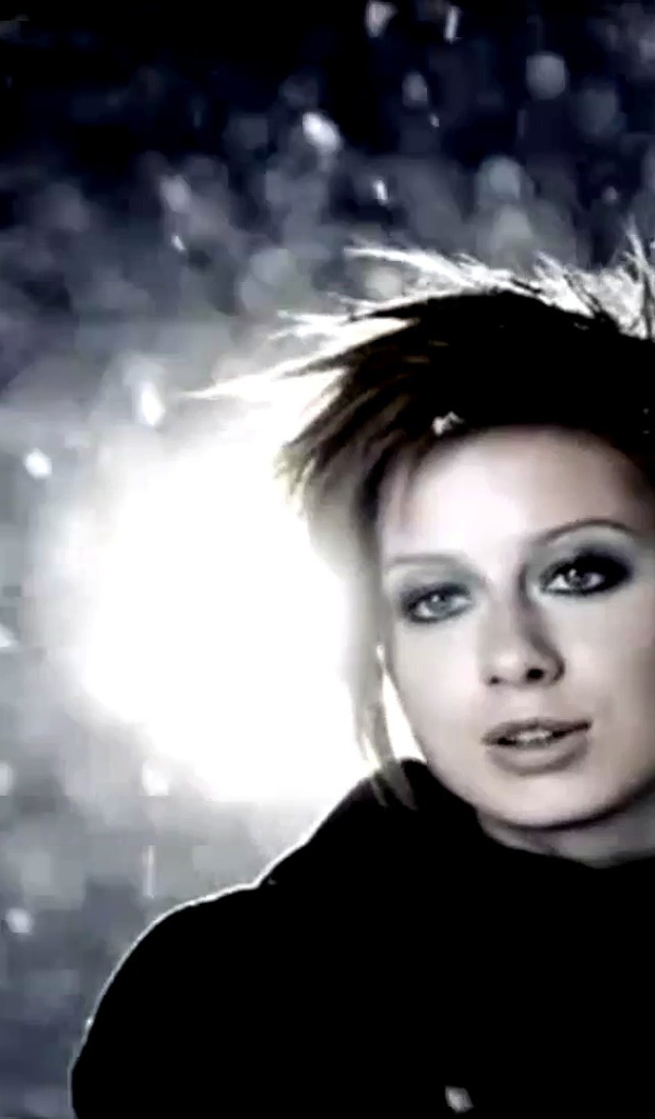 Очаровательная Юлия Савичева