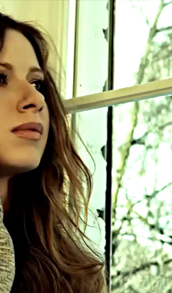 Знаменитая актриса Юлия Савичева