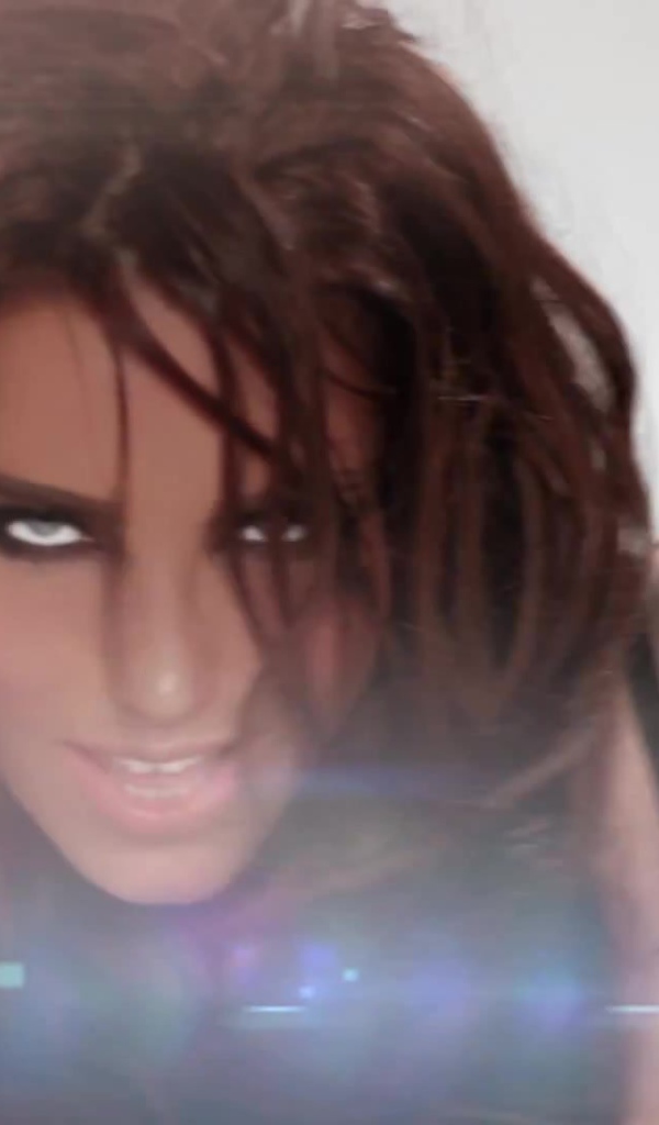 Знаменитая Алина Артц