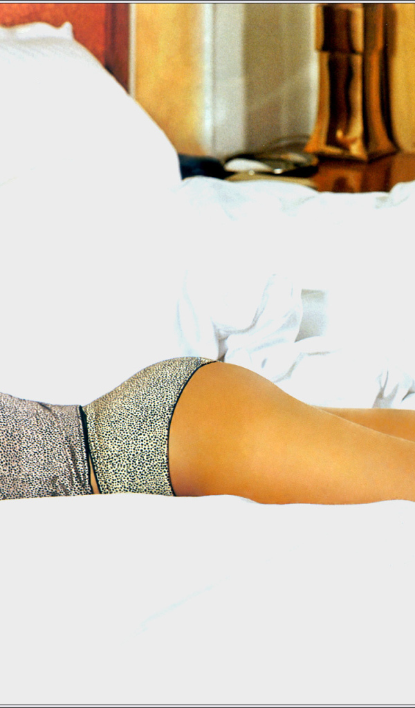 Знаменитая Елена Корикова