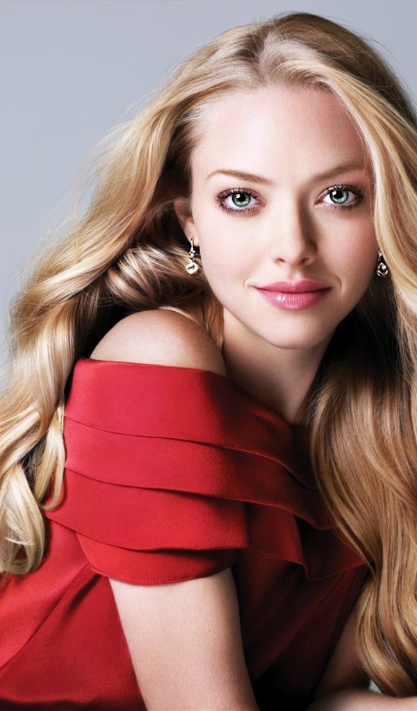 Знаменитая актриса Аманда Сайфред