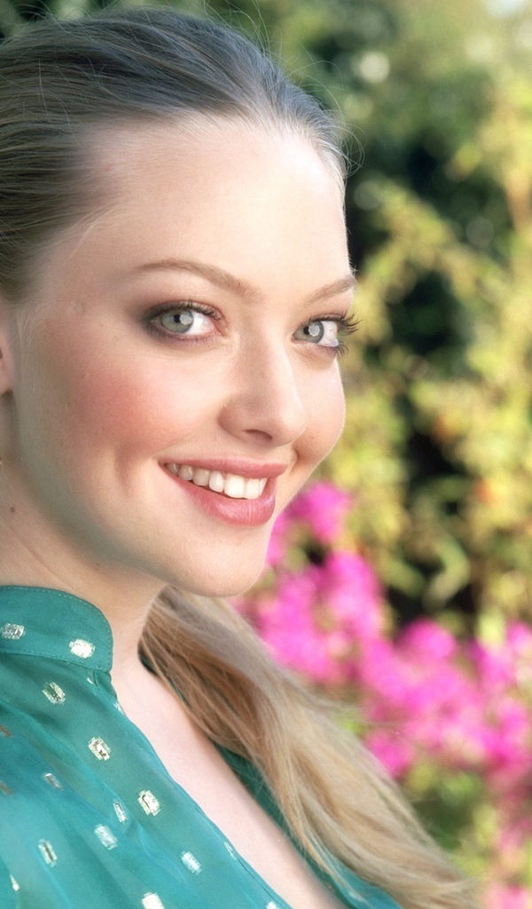 Популярная супермодель Аманда Сайфред