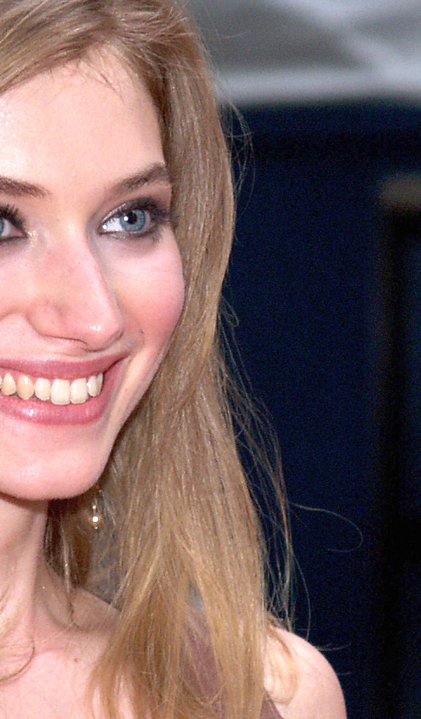 Популярная модель Имоджен Путс