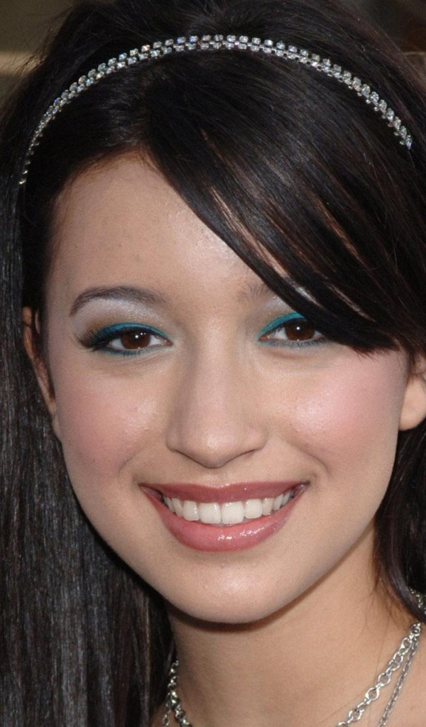 Популярная актриса Кристиан Серратос