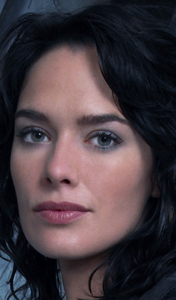 Популярная модель Лина Хиди