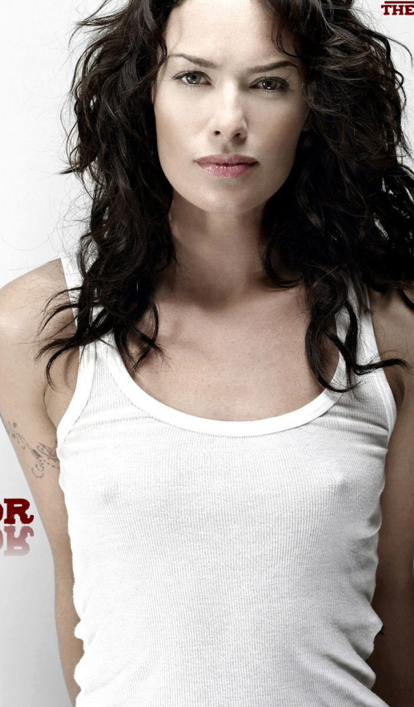 Красивая модель Лина Хиди