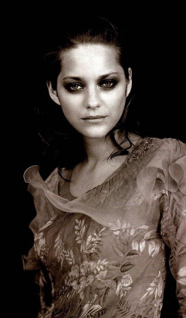 Супермодель Марион Котийяр