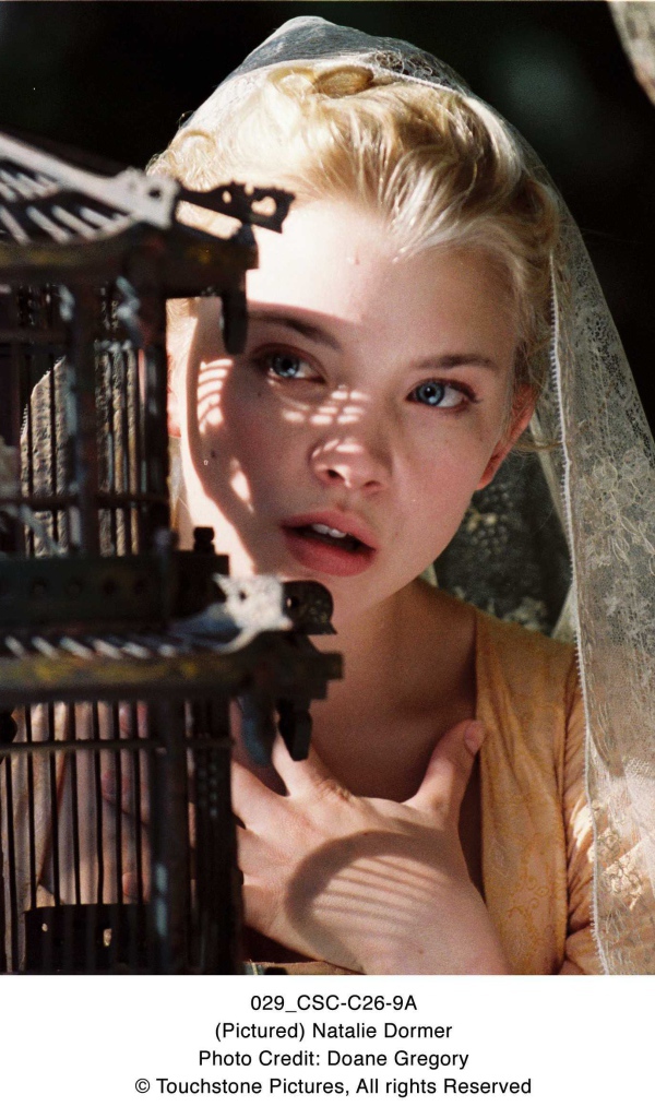 Популярная Натали Дормер