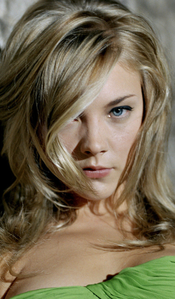 Известная модель Натали Дормер