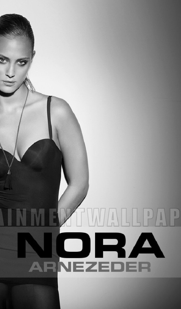 Очаровательная Нора Арнезедер