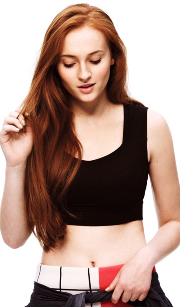 Очаровательная Софи Тернер