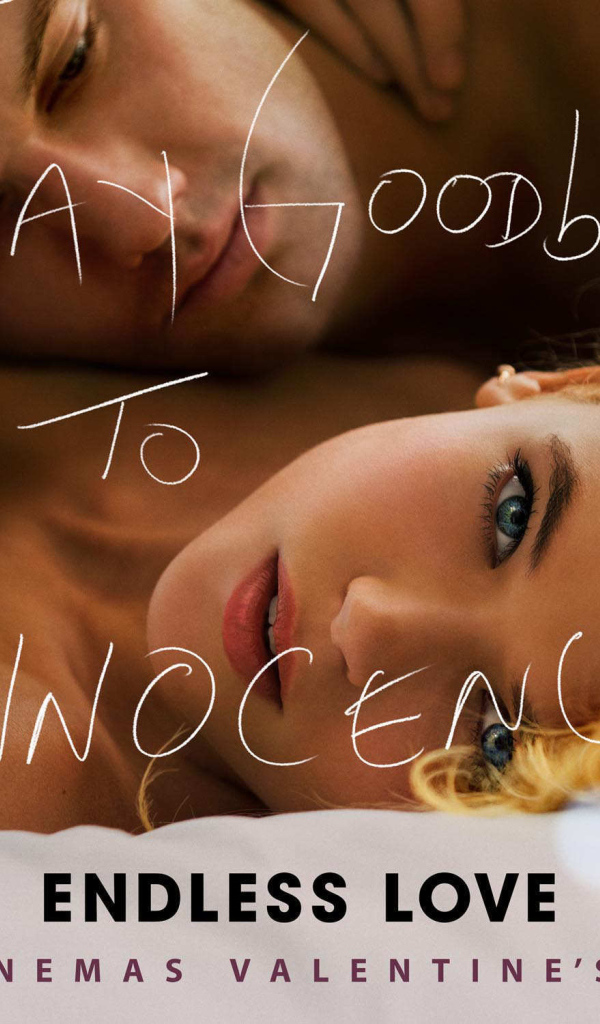 Красивая Эмма Ригби