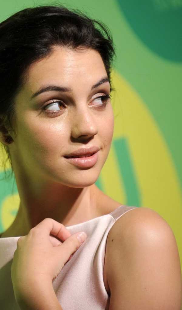 Популярная Аделаида Кэйн