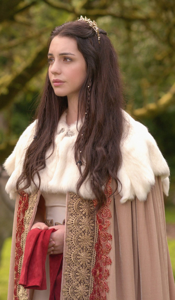 Красивая Аделаида Кэйн