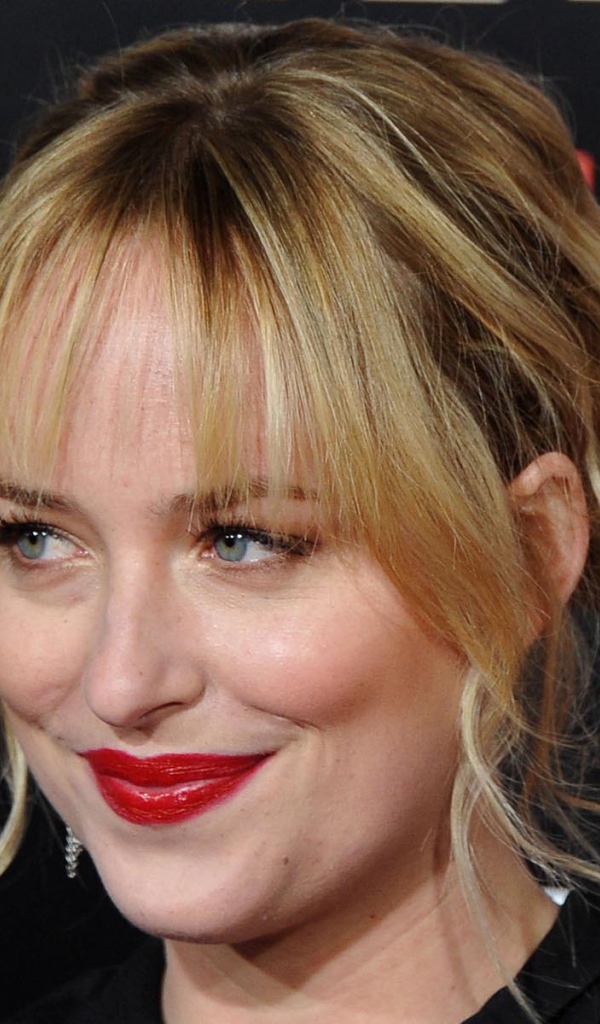 Прекрасная актриса Дакота Джонсон