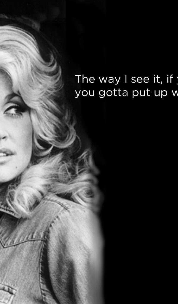 Очаровательная Долли Партон