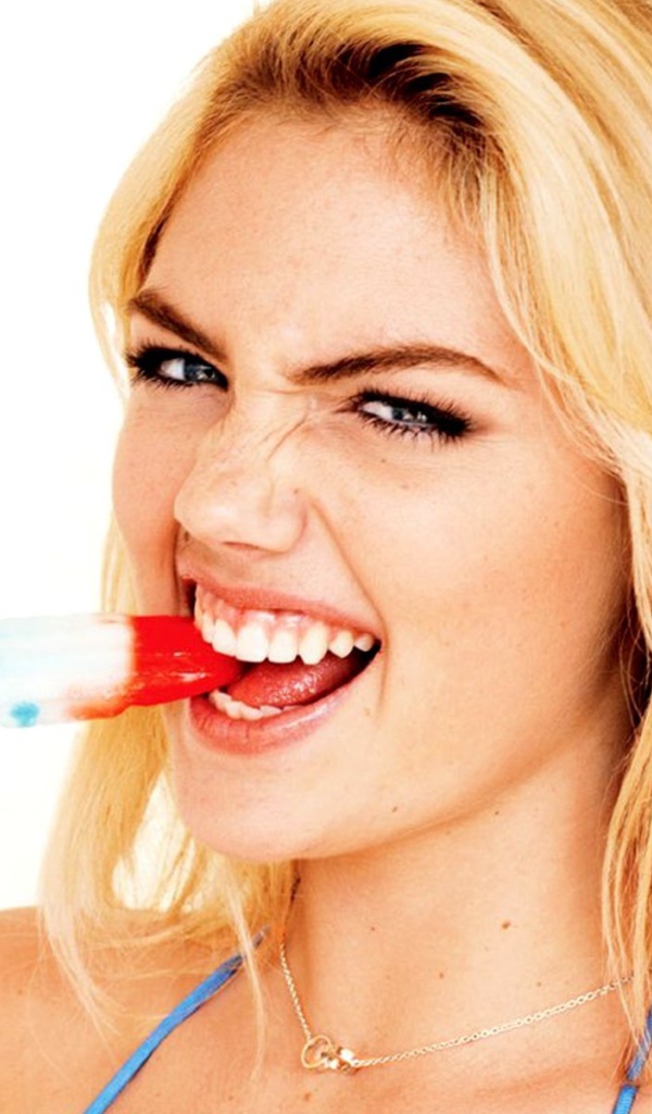 Знаменитая Кейт Аптон