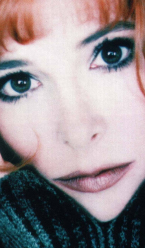 Знаменитая Милен Фармер