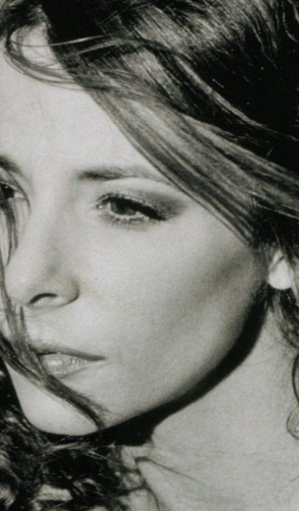 Известная звезда Милен Фармер