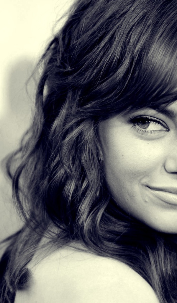 Красивая модель Эмма Стоун