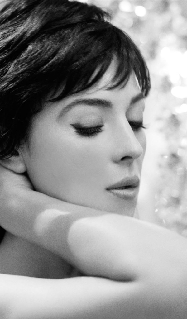 Знаменитая актриса Моника Беллуччи