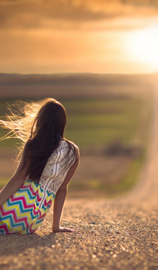 Девушка на закате