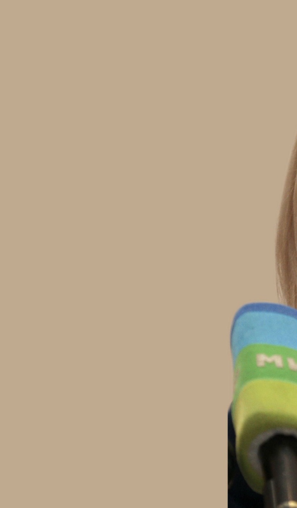 Наталья Поклонская с микрофоном