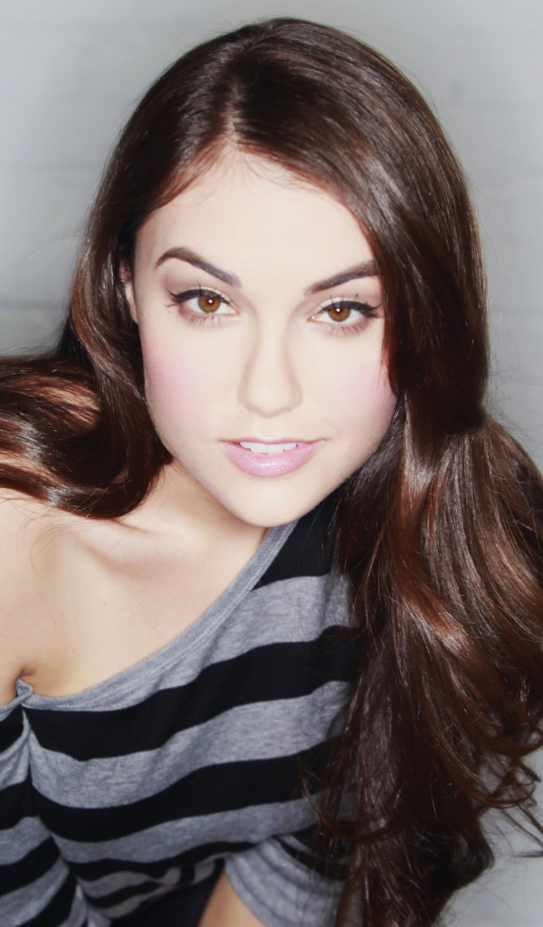 Монашка Саша Грей