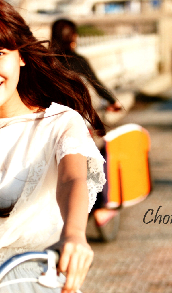 Корейские девушки на велосипедах