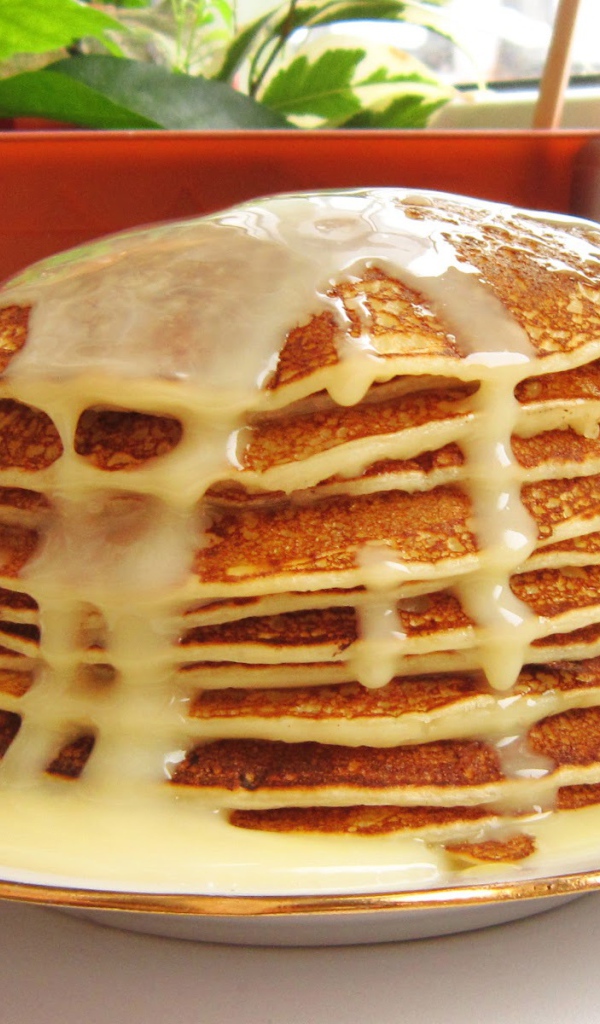 Блины со сгущенкой на Масленицу