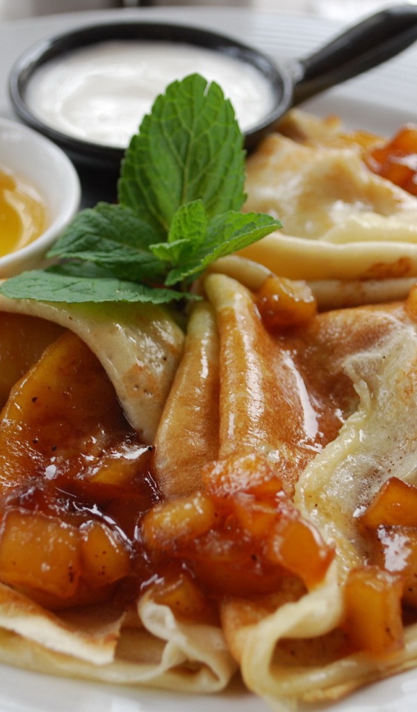 Вкусный натюрморт на Масленицу