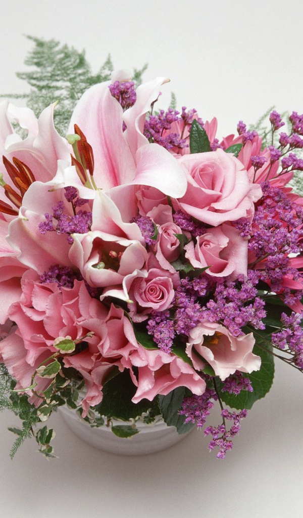 Цветочная ваза на 8 марта