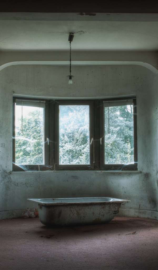 Заброшенный дом