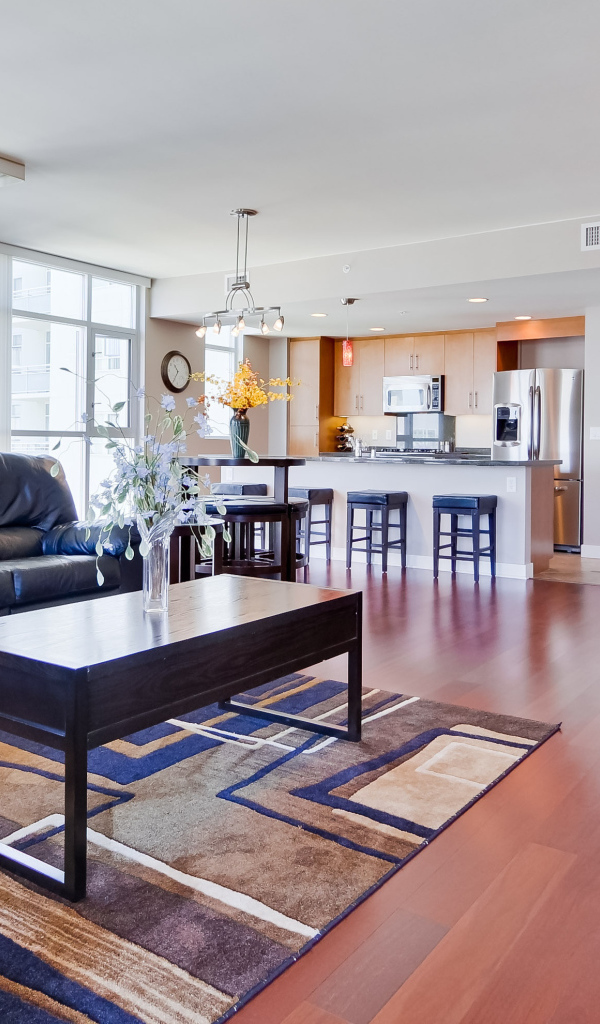 Интерьер холла с баром