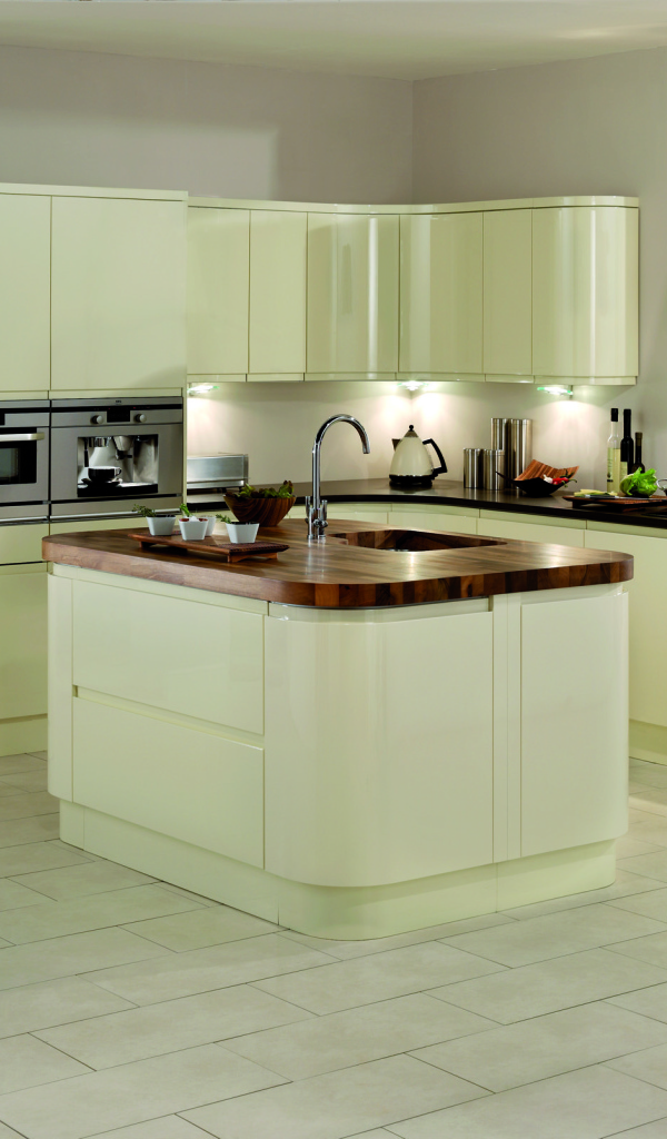 Белая кухня