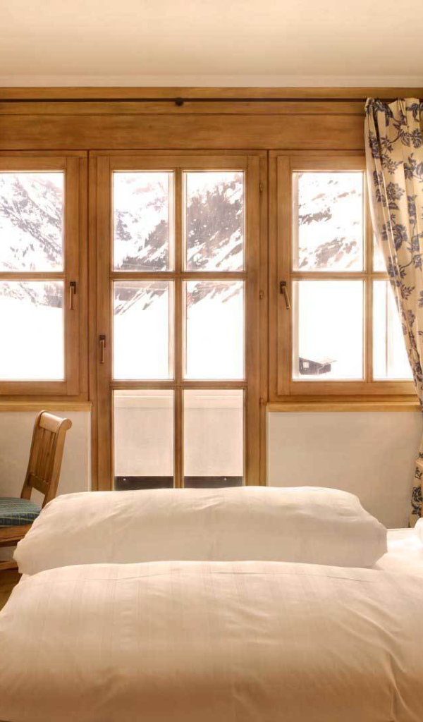 Спальня загородного дома