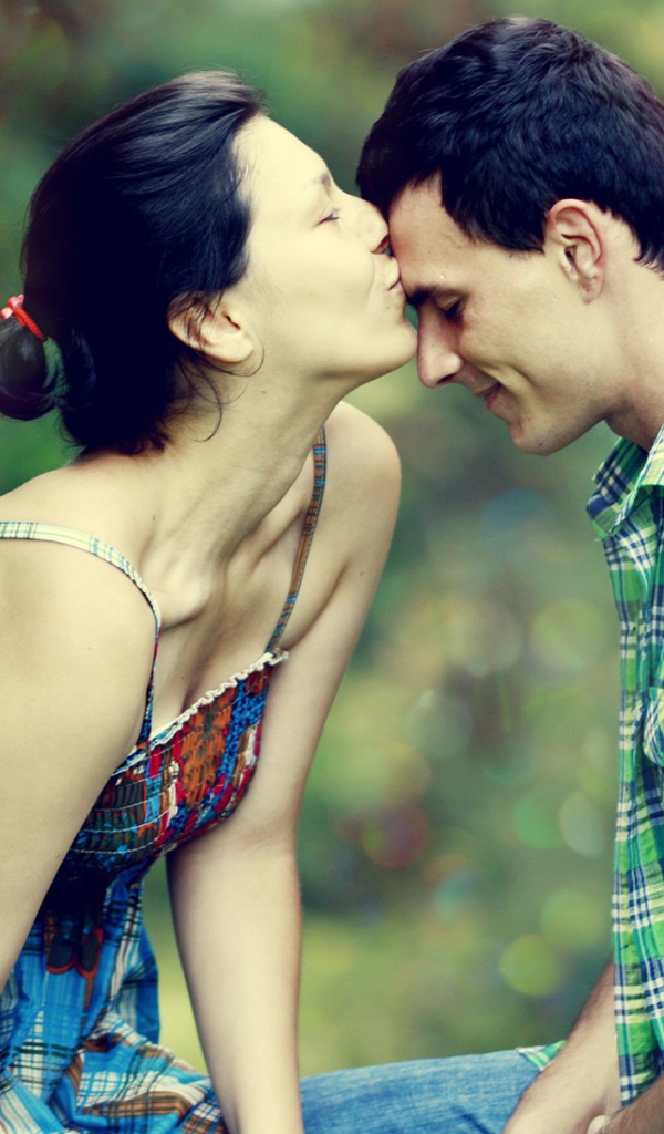 Поцелуй в лоб