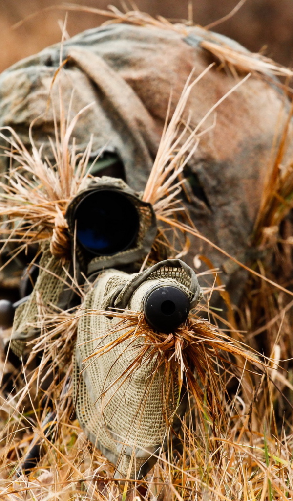 Замаскированный солдат