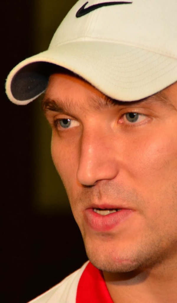 Популярный русский человек Александр Овечкин