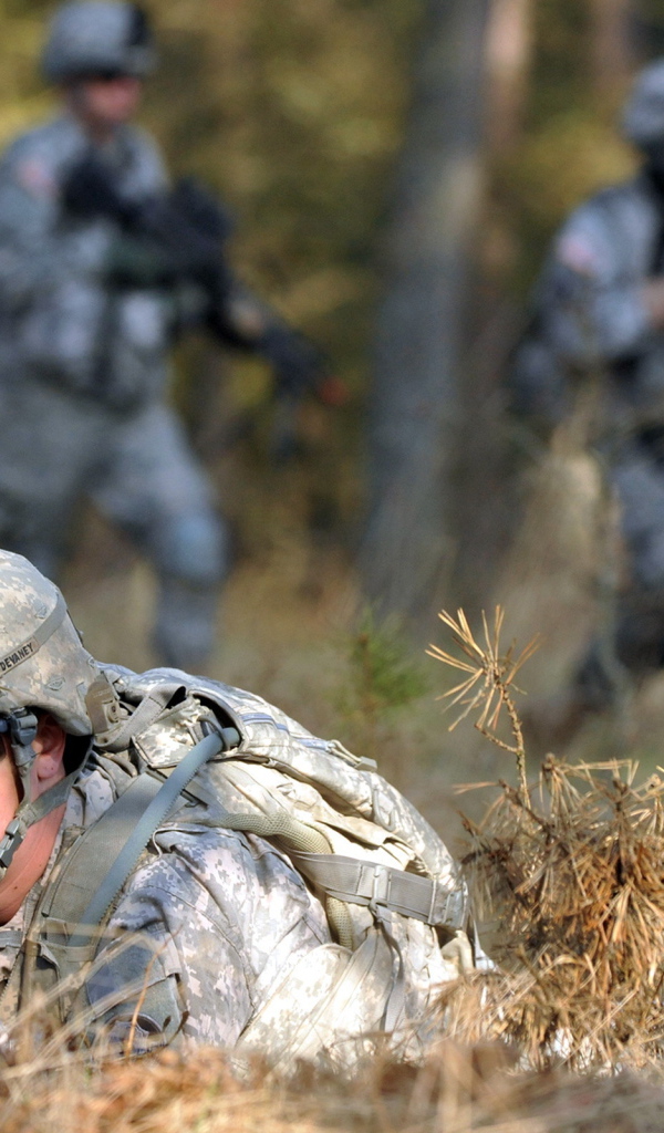 Солдат в засаде