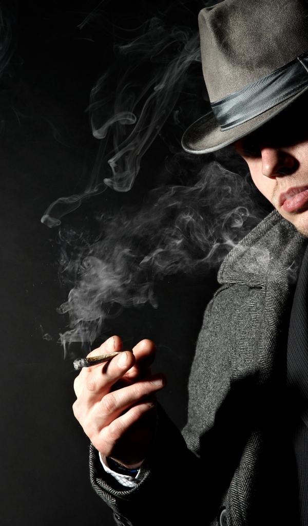 Лицо в тени