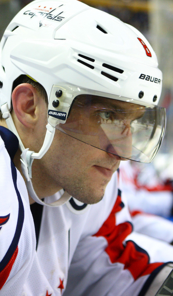 Популярный Чемпион Александр Овечкин