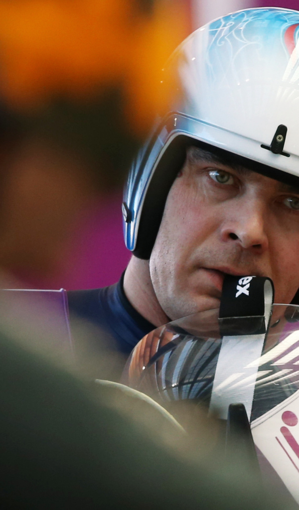 Популярный Альберт Демченко