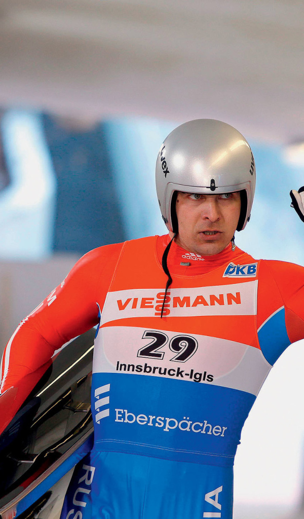 Чемпион Альберт Демченко